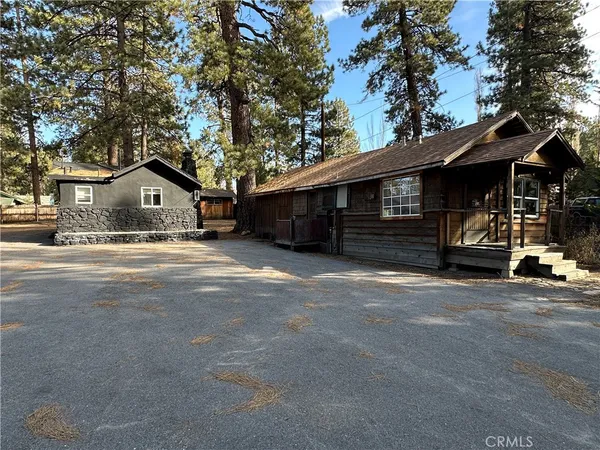 $609,900 | 449 Georgia Street, Big Bear Lake, CA 92315