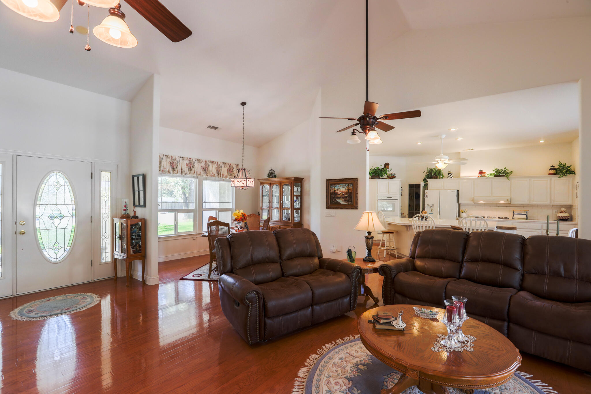 6639 Riata Drive Redding, CA 96002 - Photo 25 of 61 6639 Riata Dr (25)