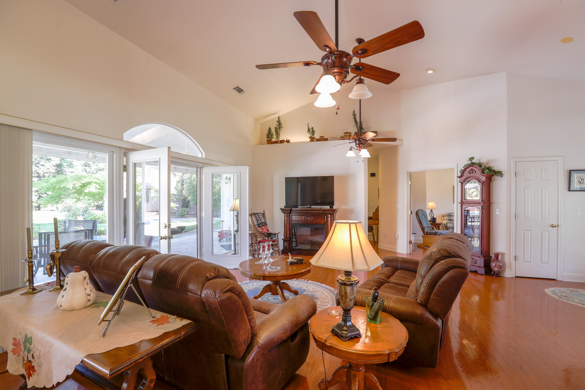6639 Riata Drive Redding, CA 96002 - Photo 27 of 61 6639 Riata Dr (27)