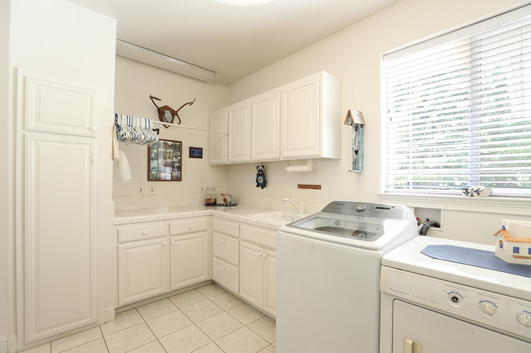 6639 Riata Drive Redding, CA 96002 - Photo 42 of 61 6639 Riata Dr (42)
