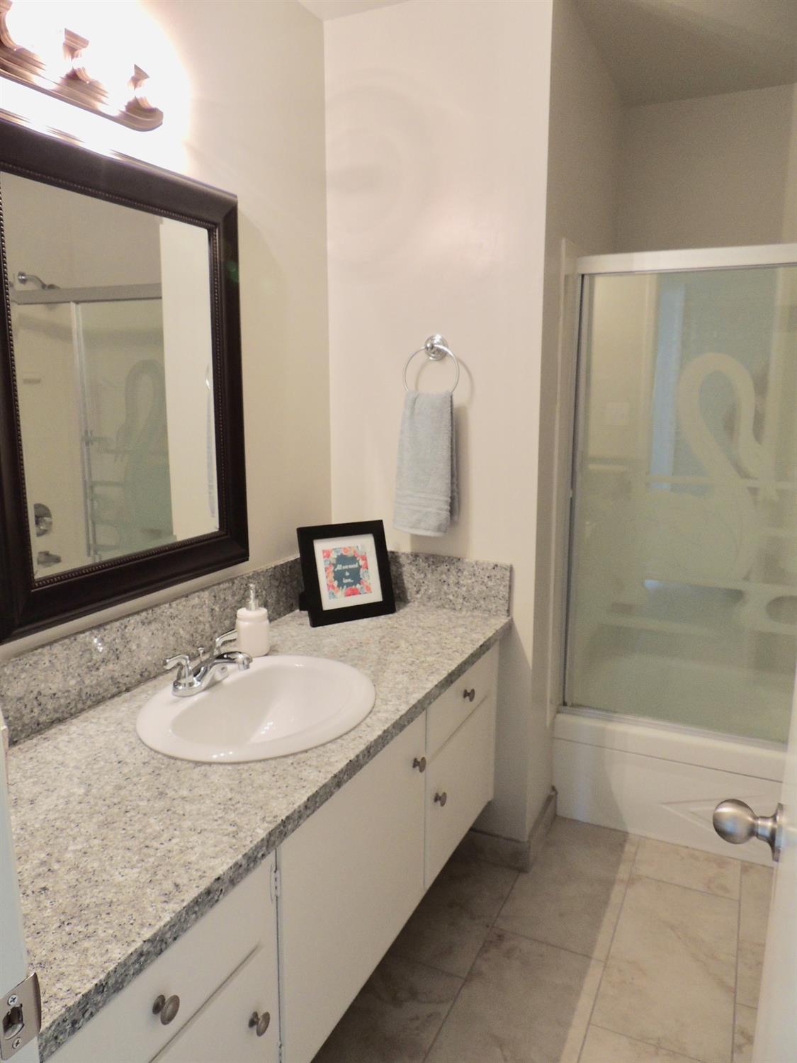 28516 Sky Harbour Road Friant, CA 93626 - Photo 14 of 26 Gallery Image 14