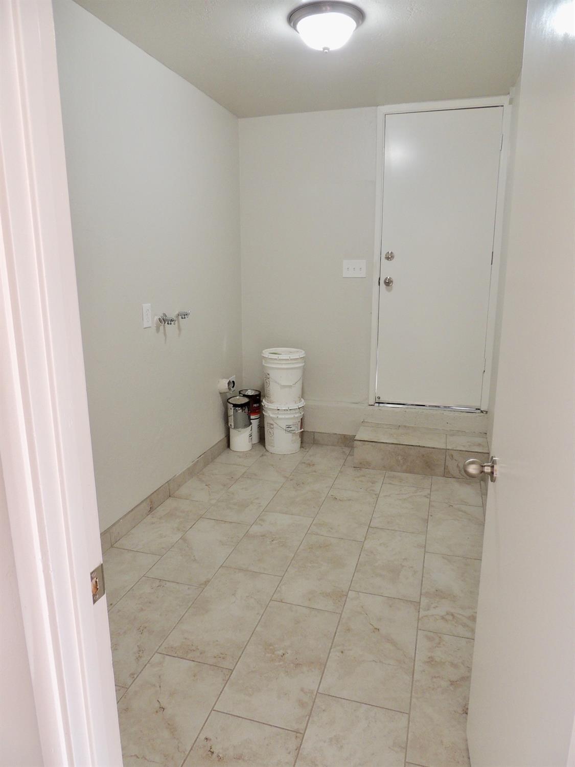 28516 Sky Harbour Road Friant, CA 93626 - Photo 21 of 26 Gallery Image 21
