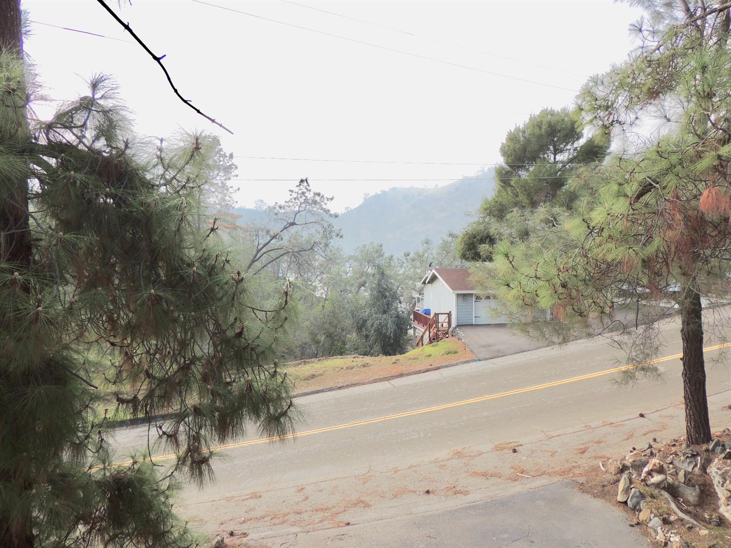 28516 Sky Harbour Road Friant, CA 93626 - Photo 24 of 26 Gallery Image 24