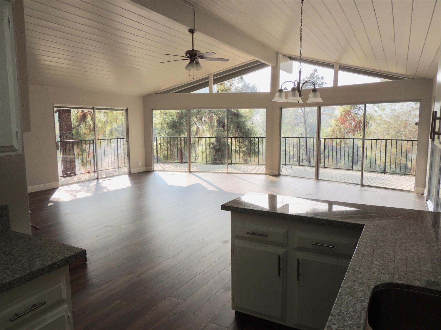 28516 Sky Harbour Road Friant, CA 93626 - Photo 4 of 26 Gallery Image 4