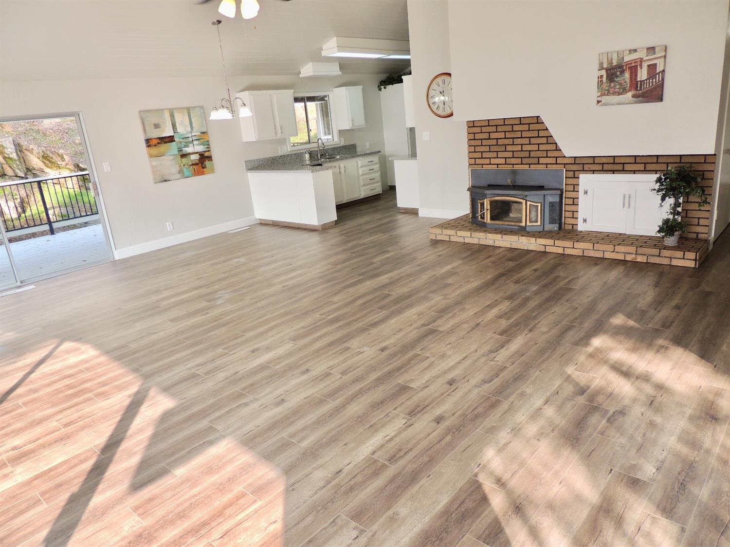 28516 Sky Harbour Road Friant, CA 93626 - Photo 5 of 26 Gallery Image 5