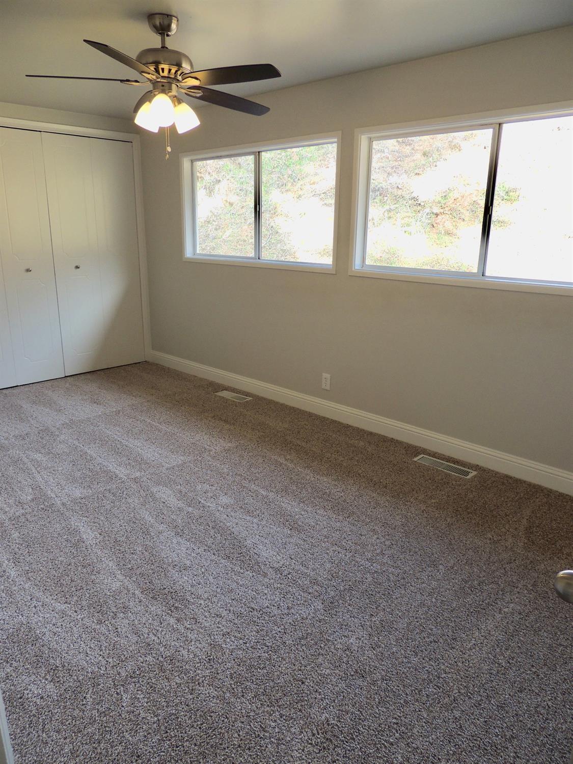 28516 Sky Harbour Road Friant, CA 93626 - Photo 7 of 26 Gallery Image 7