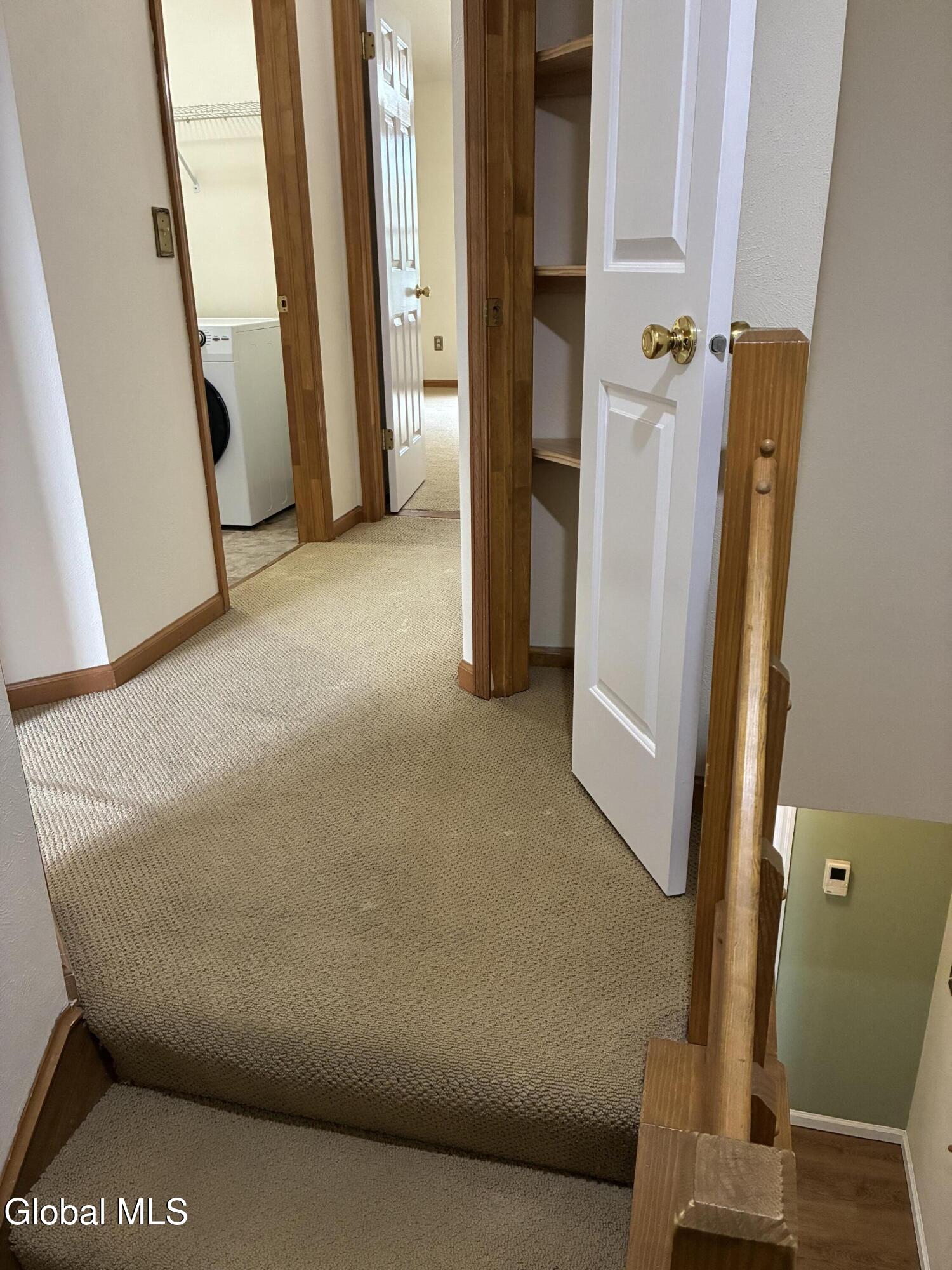 25 Stratton Circle Troy, NY 12182 - Photo 14 of 36 IMG_8306