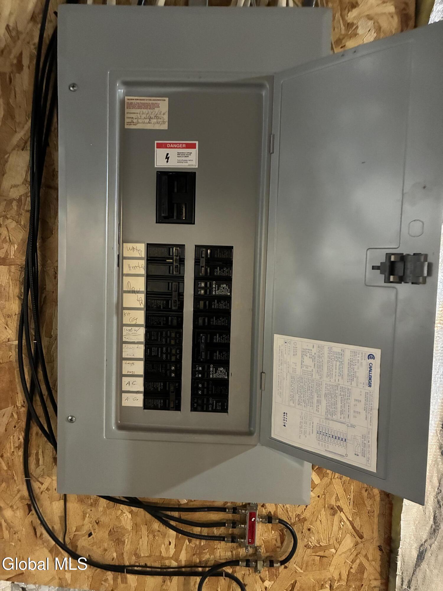 25 Stratton Circle Troy, NY 12182 - Photo 31 of 36 IMG_8323