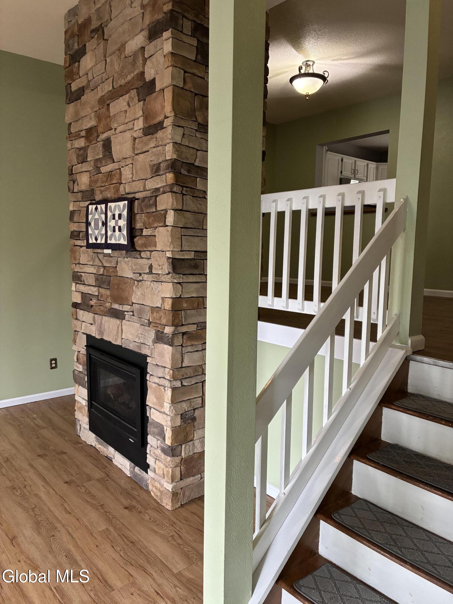 25 Stratton Circle Troy, NY 12182 - Photo 33 of 36 IMG_8325