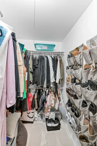 $299,900 | 1256 Plum Tree Court, Unit D1, Schaumburg, IL 60193