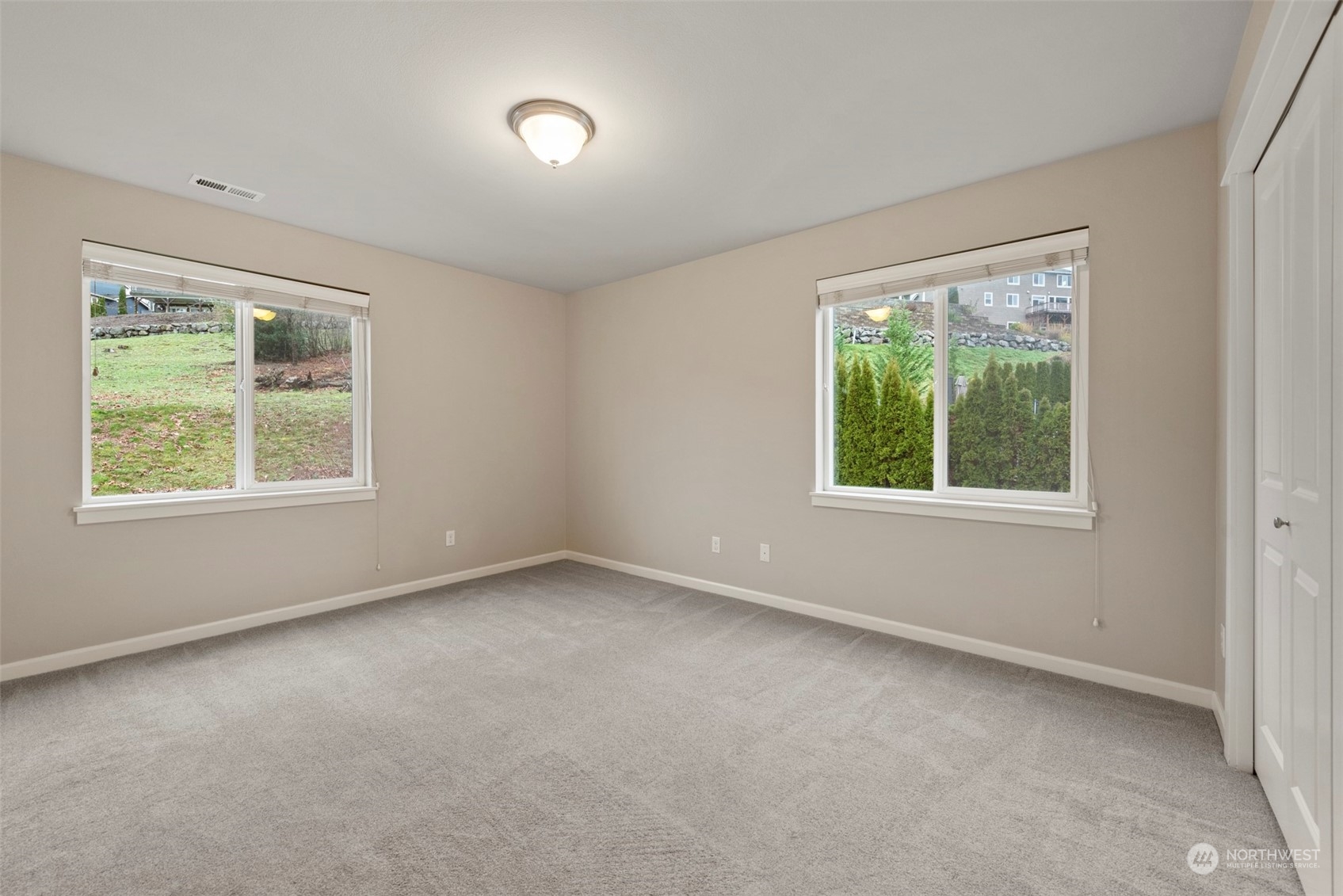 11015 Northeast 194th Drive Bothell, WA 98011 - Photo 24 of 33