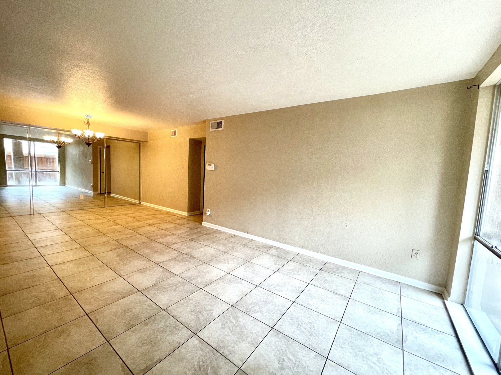4635 Wild Indigo Street, Unit 497 Houston, TX 77027 - Photo 7 of 20
