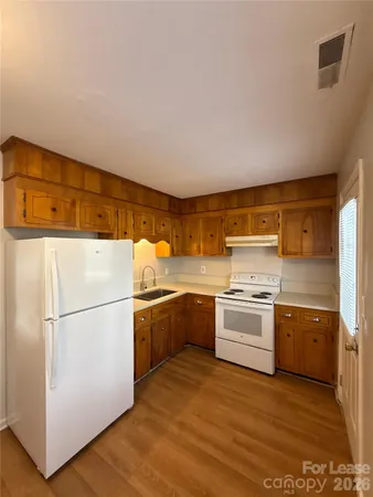 $1,195 | 409 Hawley Avenue, Unit 6, Belmont, NC 28012