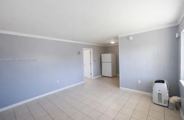 $1,725 | 6337 West Flagler Street, Unit 18, Miami, FL 33144