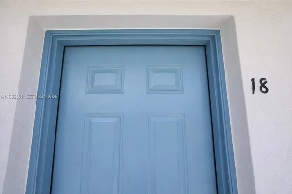 $1,725 | 6337 West Flagler Street, Unit 18, Miami, FL 33144