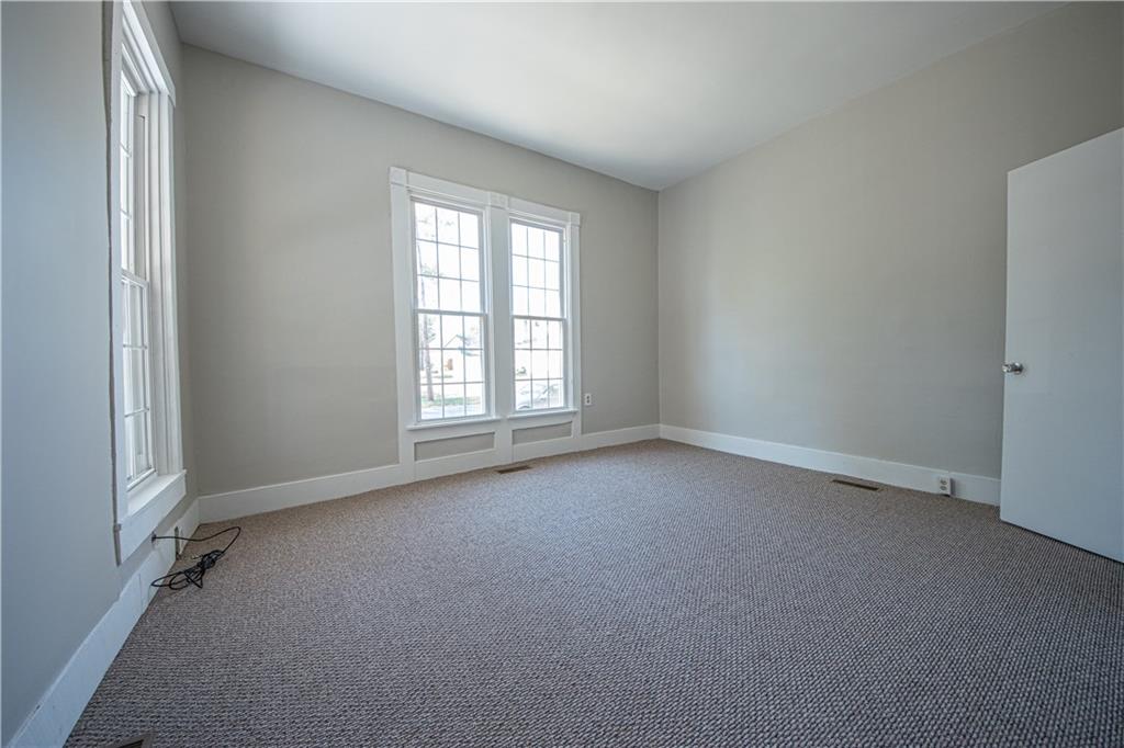 819 Reed Street Columbus, IN 47201 - Photo 13 of 18 Gallery Image 13