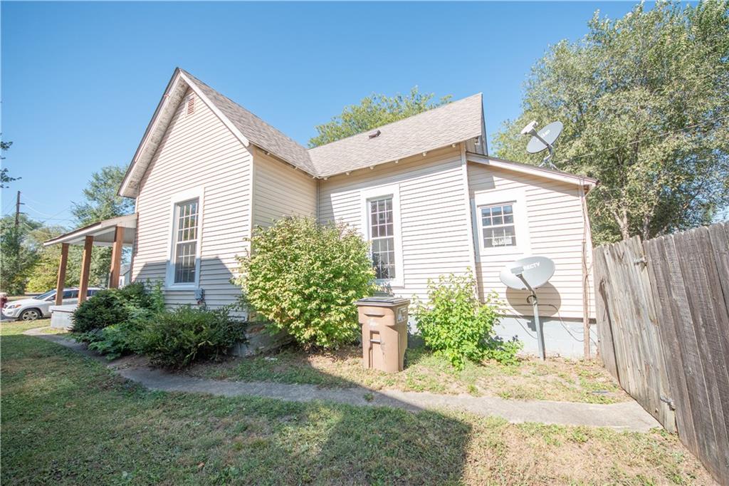 819 Reed Street Columbus, IN 47201 - Photo 16 of 18 Gallery Image 16