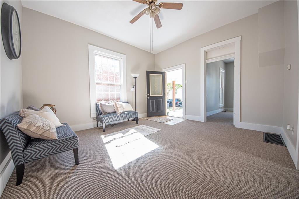 819 Reed Street Columbus, IN 47201 - Photo 3 of 18 Gallery Image 3