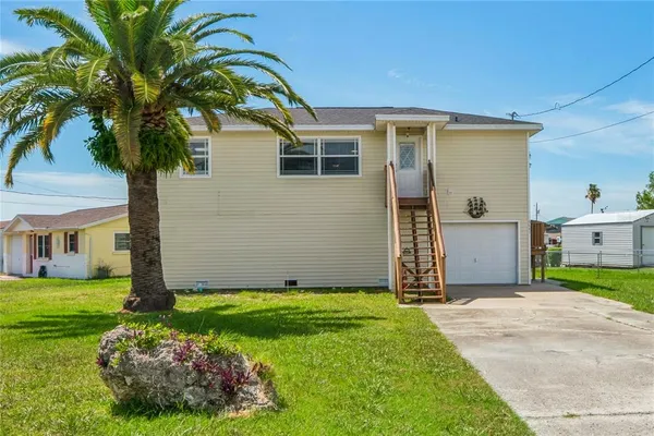 $415,000 | 6641 Boatyard Drive, Hudson, FL 34667