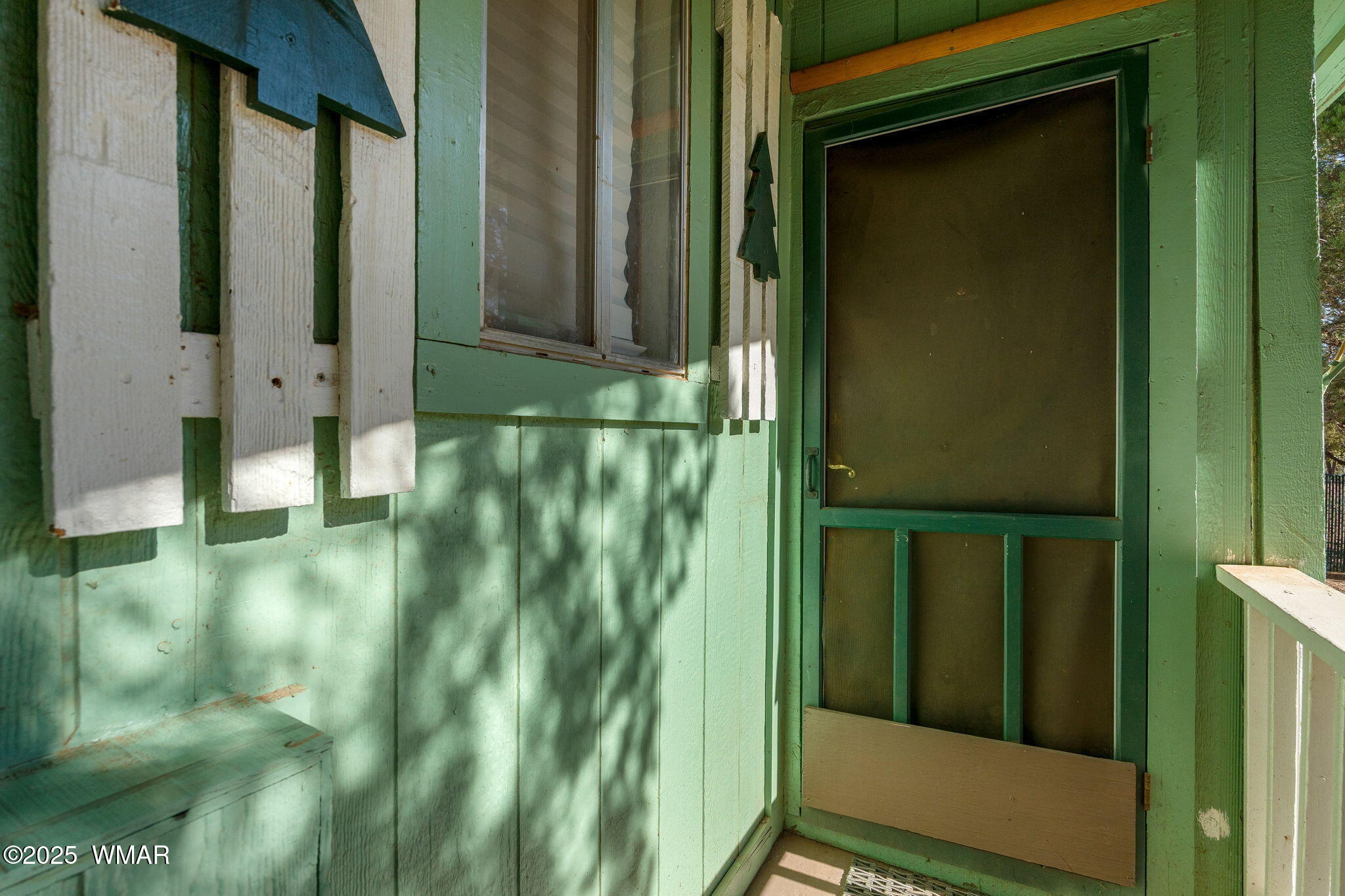 2888 Dale Road Overgaard, AZ 85933 - Photo 31 of 31 a view of balcony