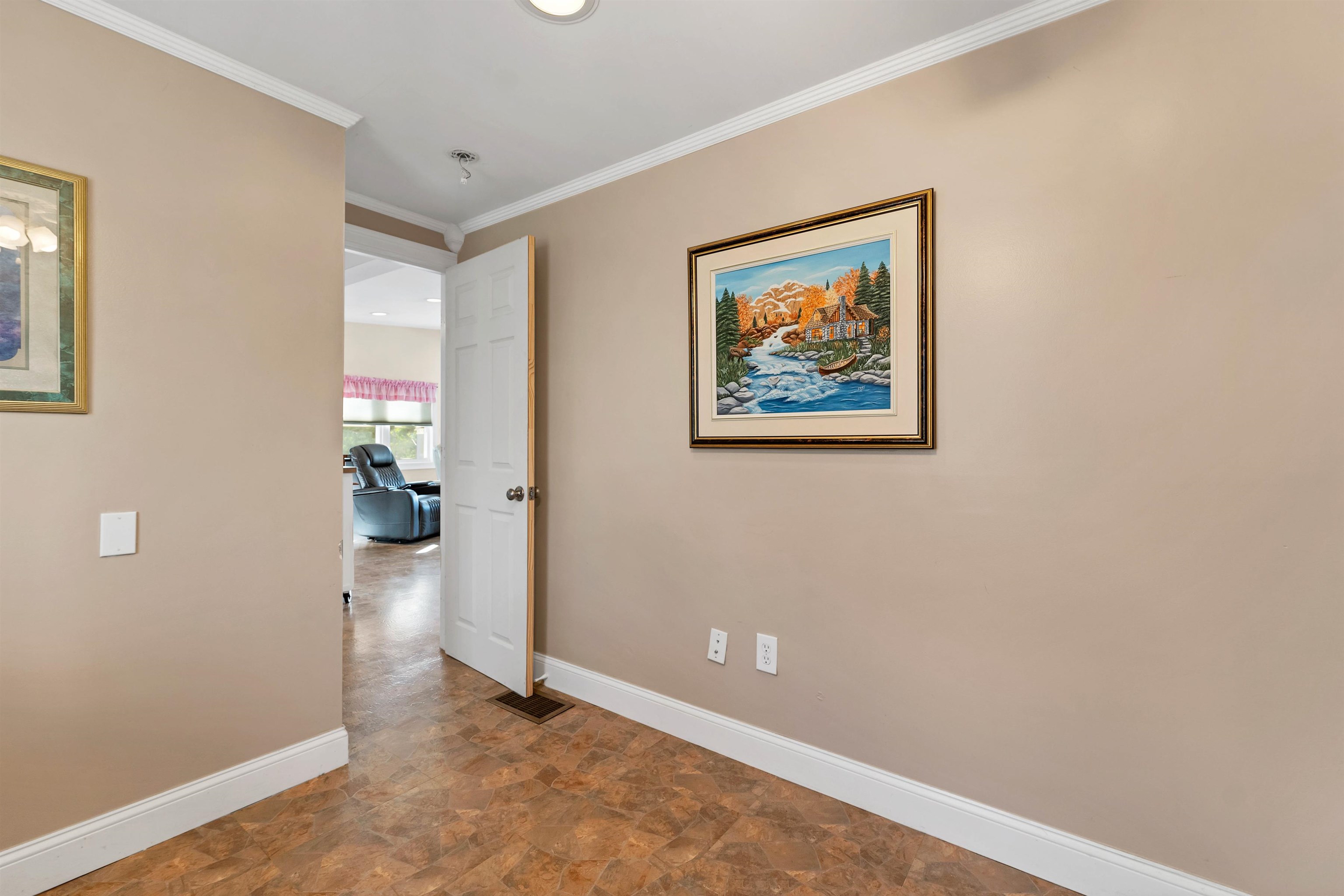 27 Collette Drive Hampstead, NH 03841 - Photo 18 of 41