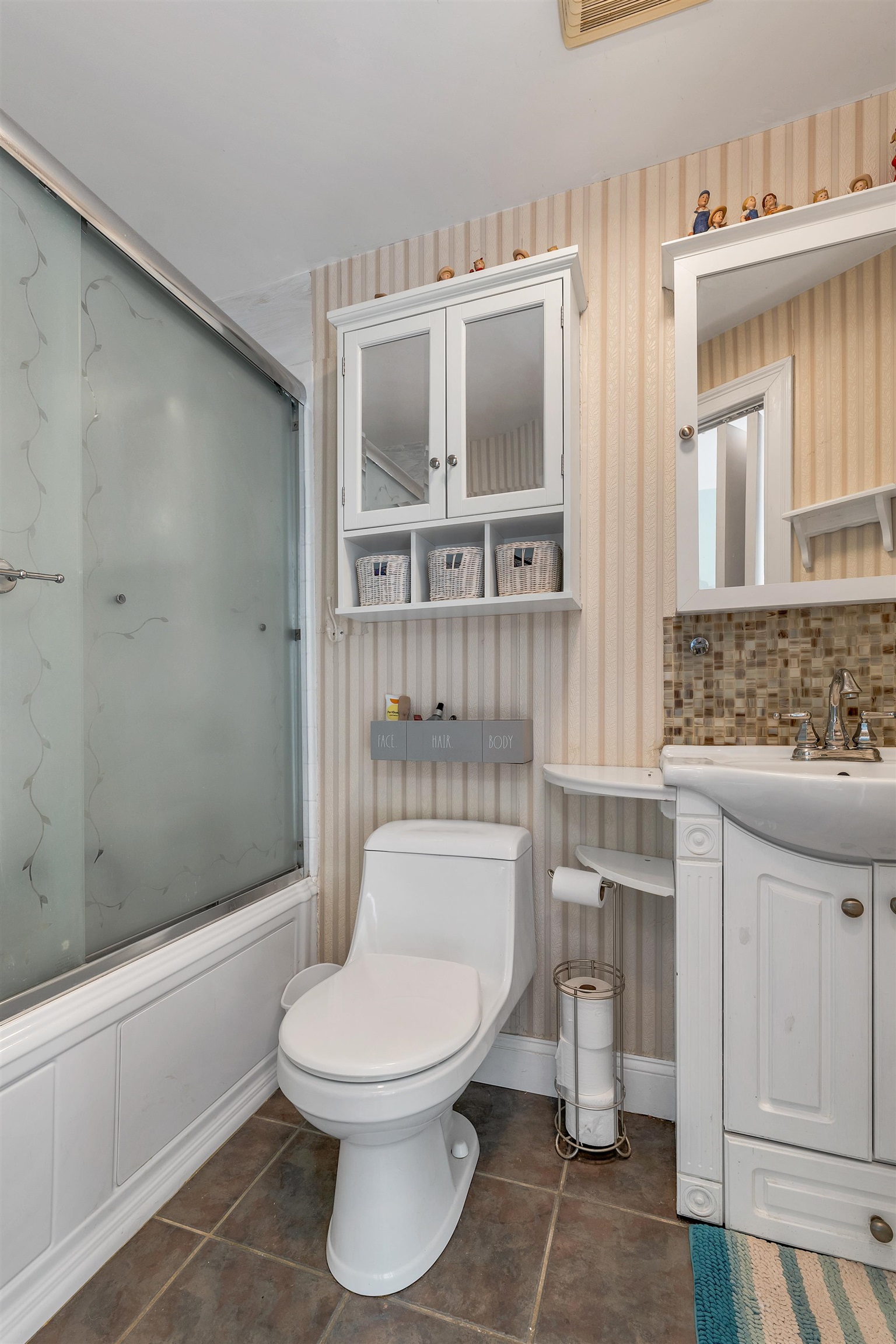 27 Collette Drive Hampstead, NH 03841 - Photo 29 of 41