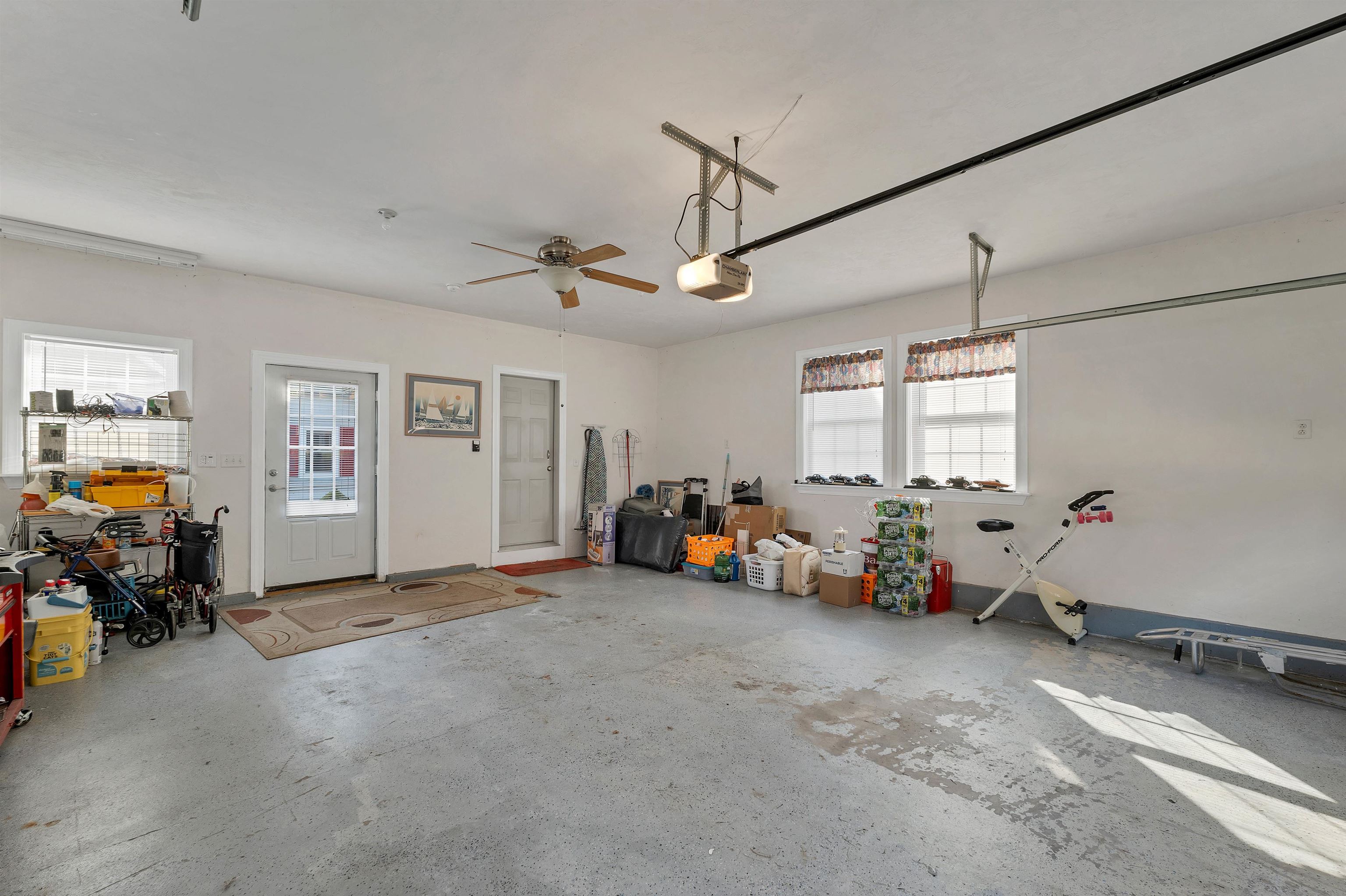 27 Collette Drive Hampstead, NH 03841 - Photo 35 of 41