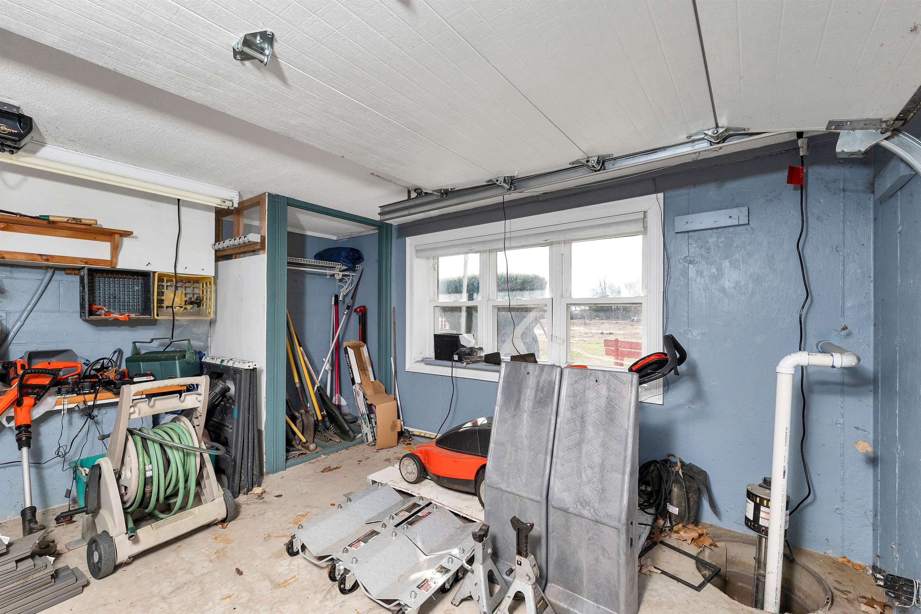 27 Collette Drive Hampstead, NH 03841 - Photo 37 of 41