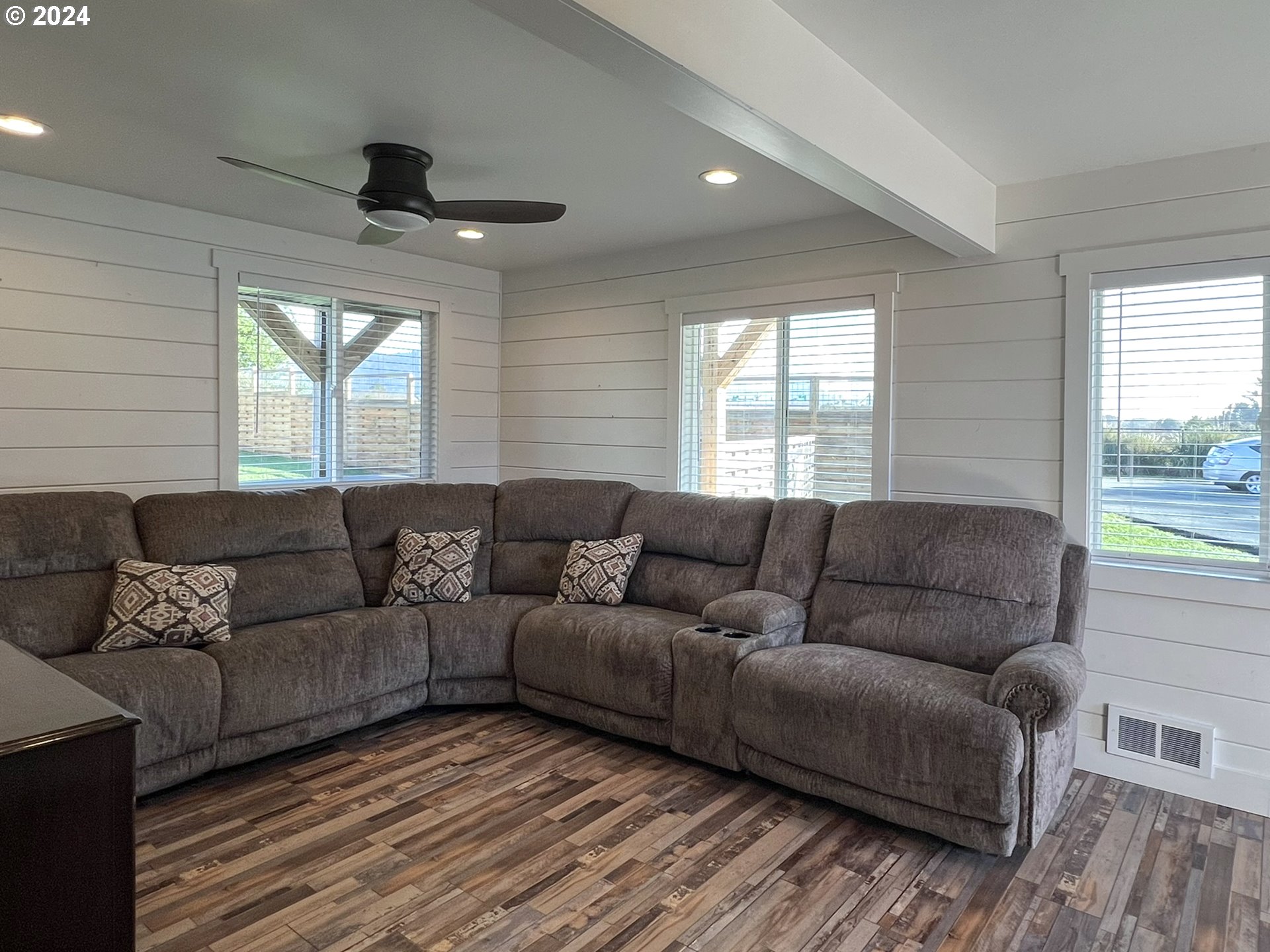 337 Mill Beach Road Brookings, OR 97415 - Photo 12 of 48 Gallery Image 12