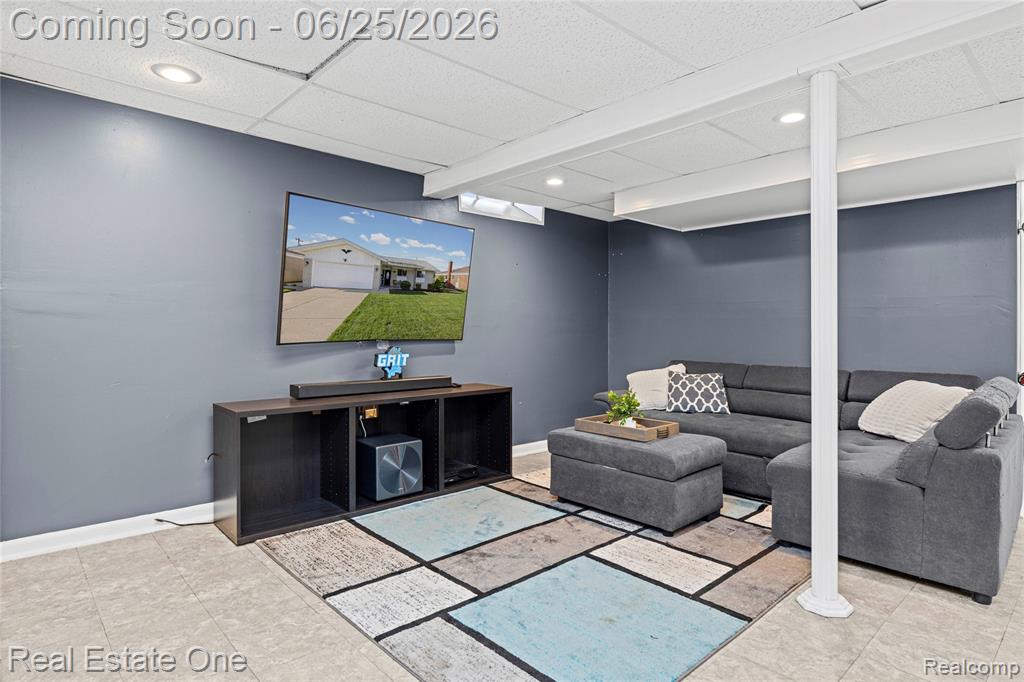 12235 Brougham Drive Sterling Heights, MI 48312 - Photo 40 of 52