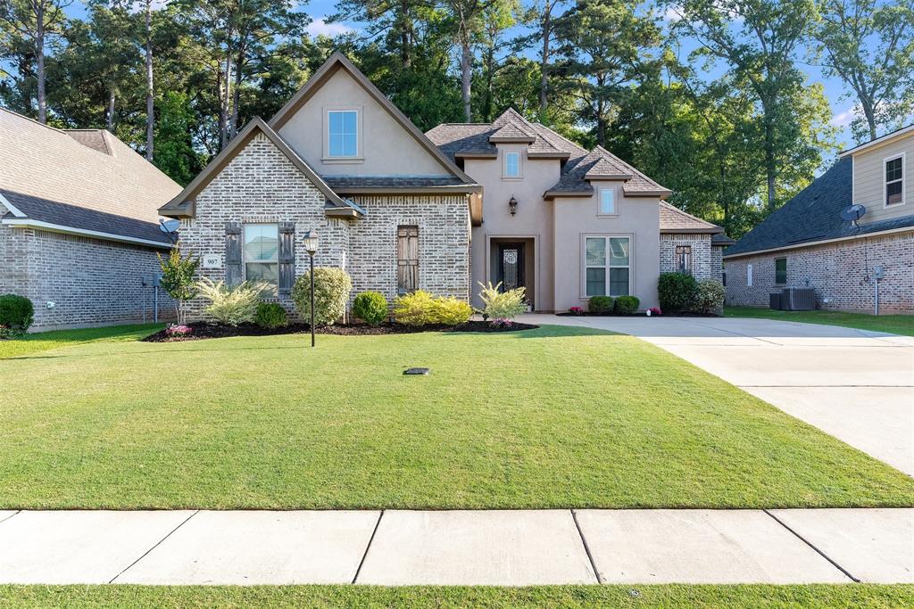 907 Antler Drive Haughton, LA 71037 - Photo 1 of 1 a front view of a house with a yard