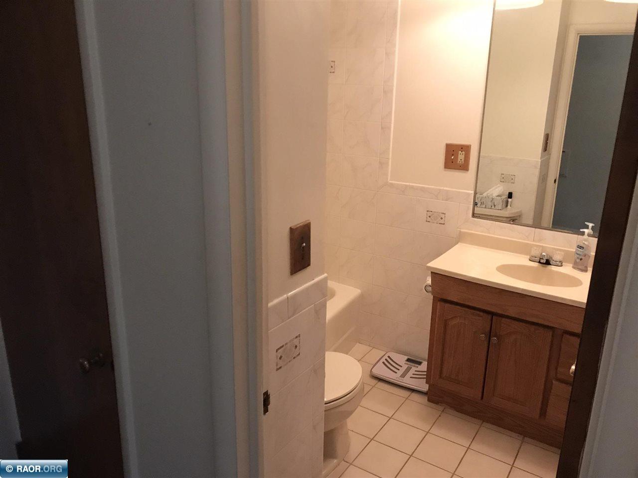 613 North Inner Drive Hibbing, MN 55746 - Photo 8 of 23 Gallery Image 8