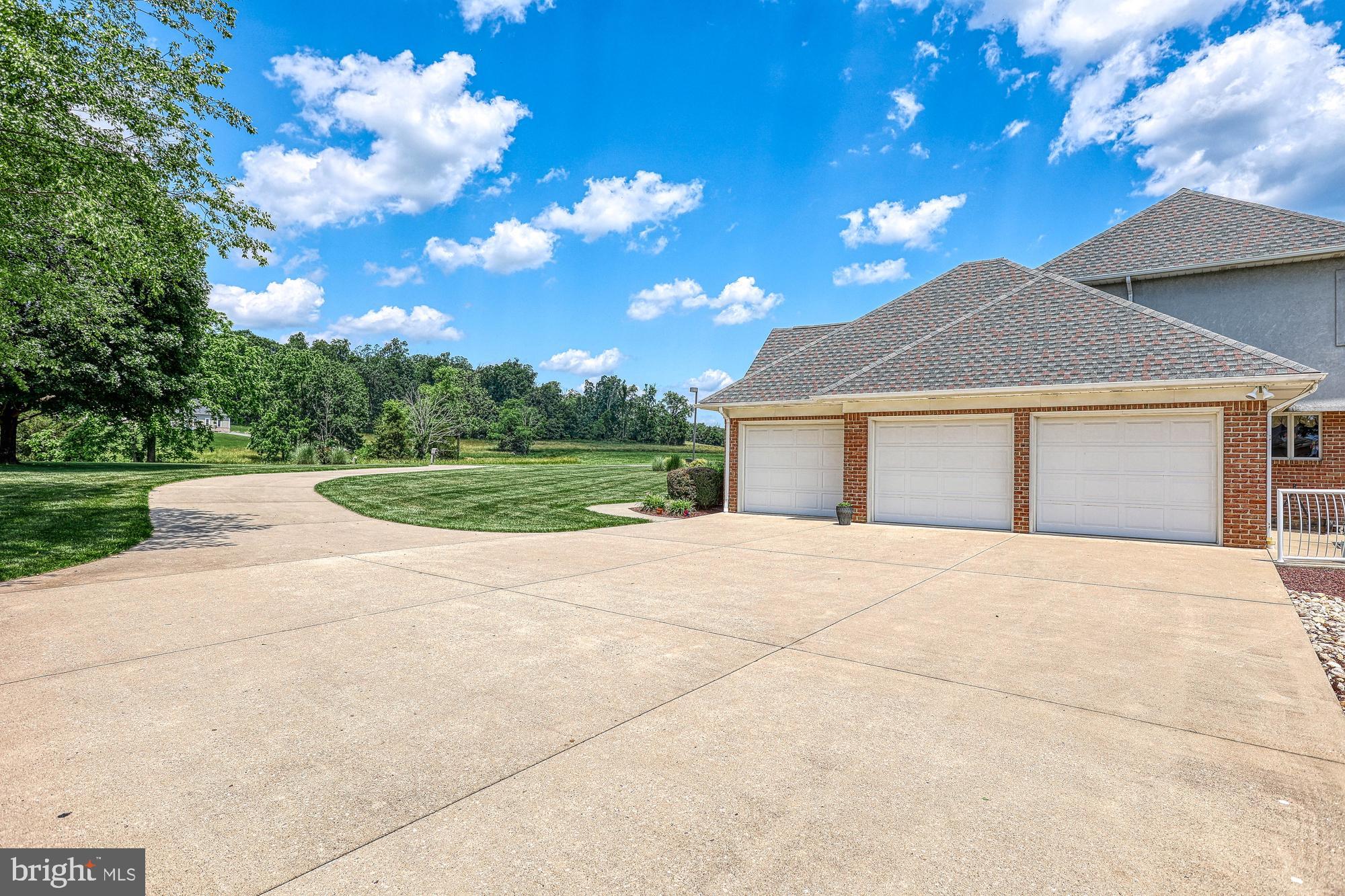 275 West Camping Area Road Dover, PA 17315 - Photo 10 of 48 Gallery Image 10