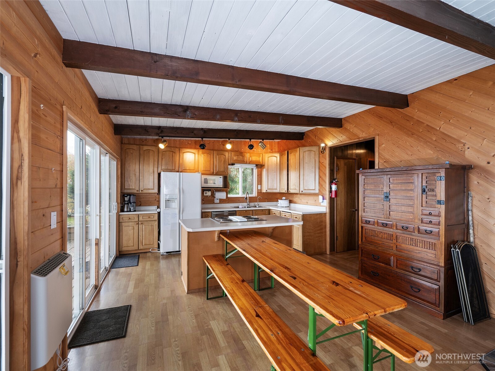 26 E Port Everett, WA 98201 - Photo 7 of 33 a kitchen with stainless steel appliances a stove a refrigerator and cabinets
