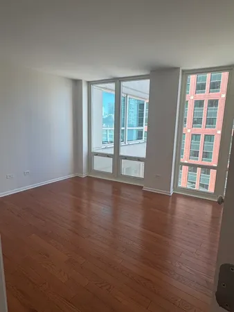 $3,800 | 345 North LaSalle Drive, Unit 801, Chicago, IL 60654