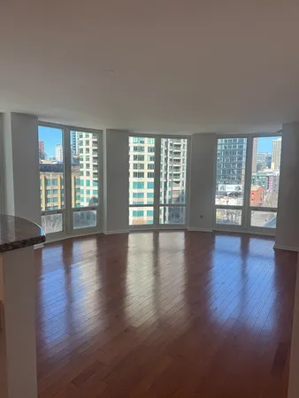 $3,800 | 345 North LaSalle Drive, Unit 801, Chicago, IL 60654