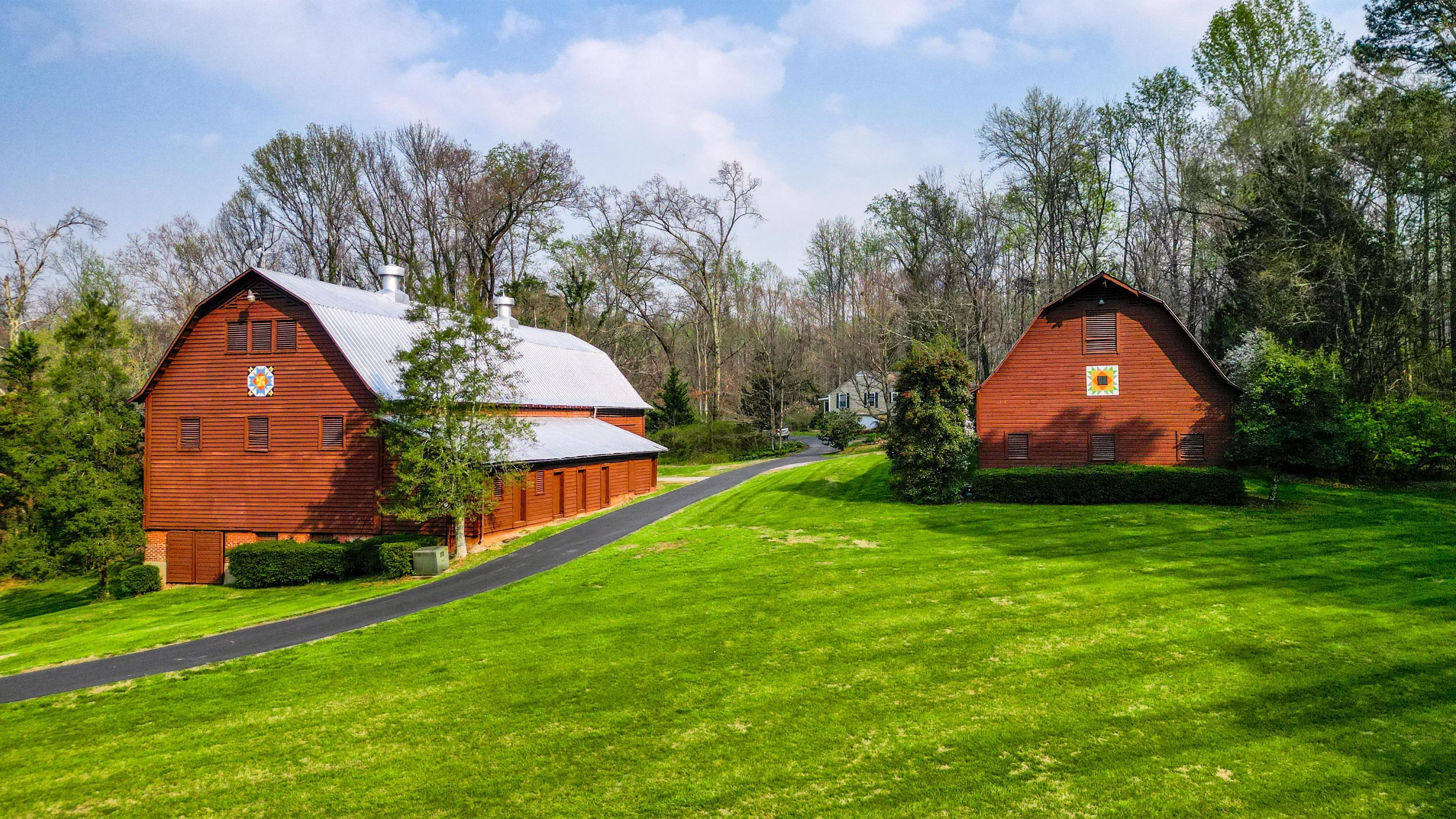 1025 Cedar Springs Road Athens, TN 37303 - Photo 14 of 103 Barn