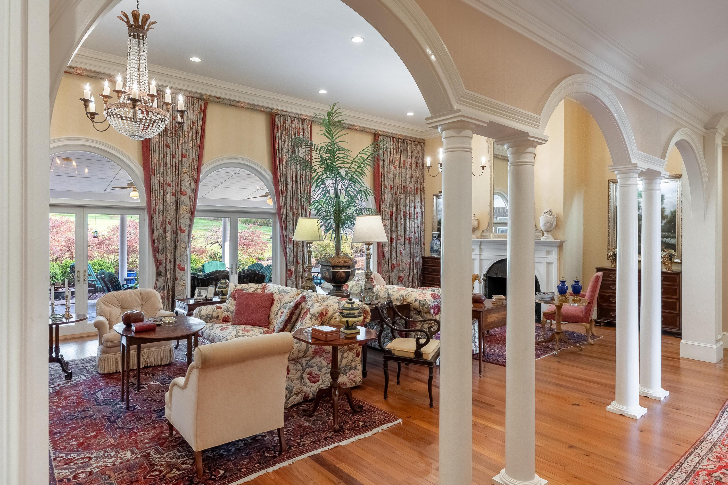 1025 Cedar Springs Road Athens, TN 37303 - Photo 45 of 103 Living room