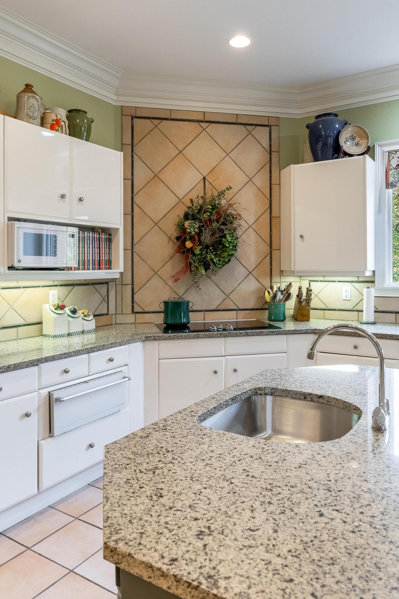 1025 Cedar Springs Road Athens, TN 37303 - Photo 57 of 103 Kitchen