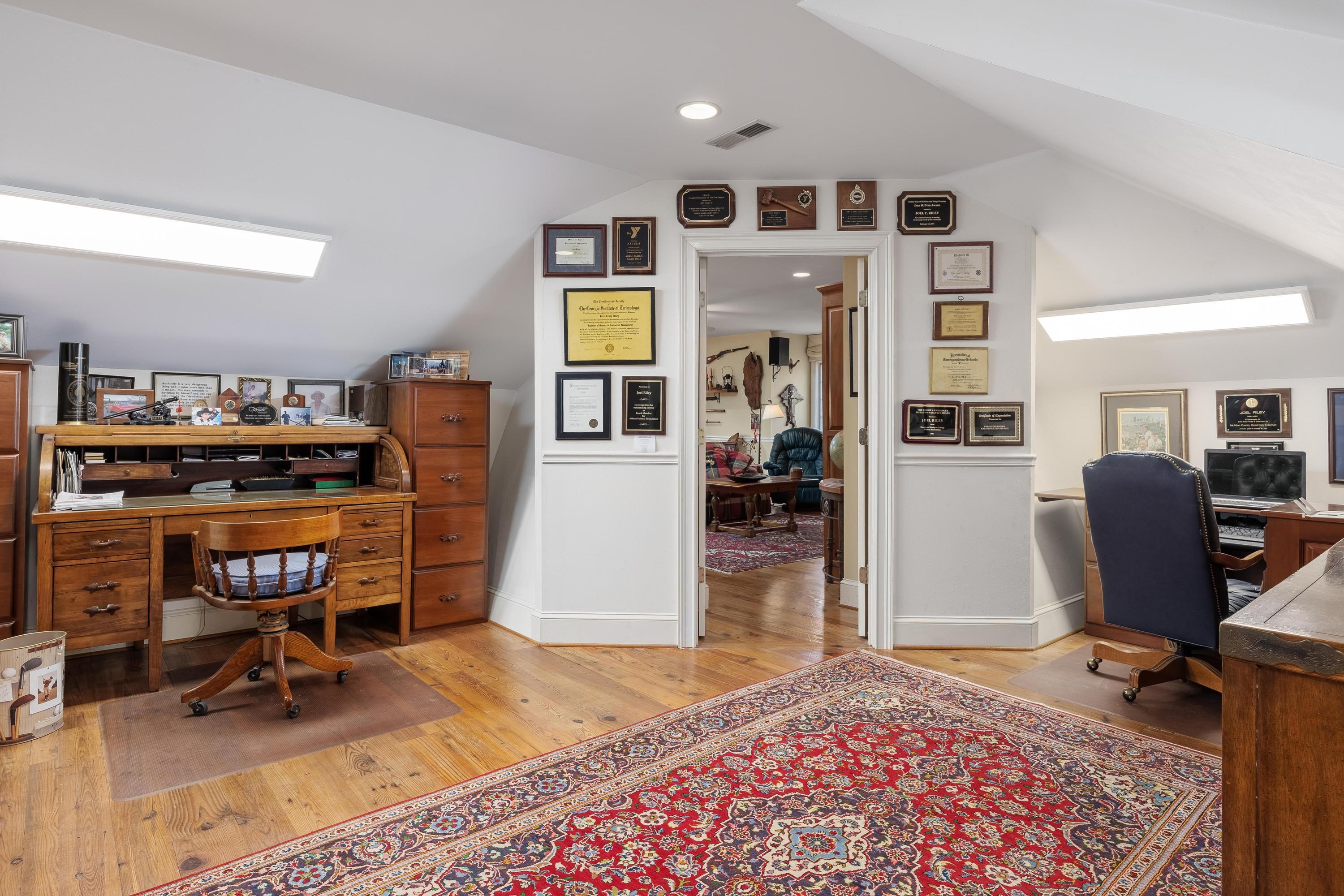 1025 Cedar Springs Road Athens, TN 37303 - Photo 81 of 103 Office