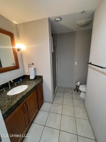$3,500 | 2060 Beach Boulevard, Unit 804, Biloxi, MS 39531