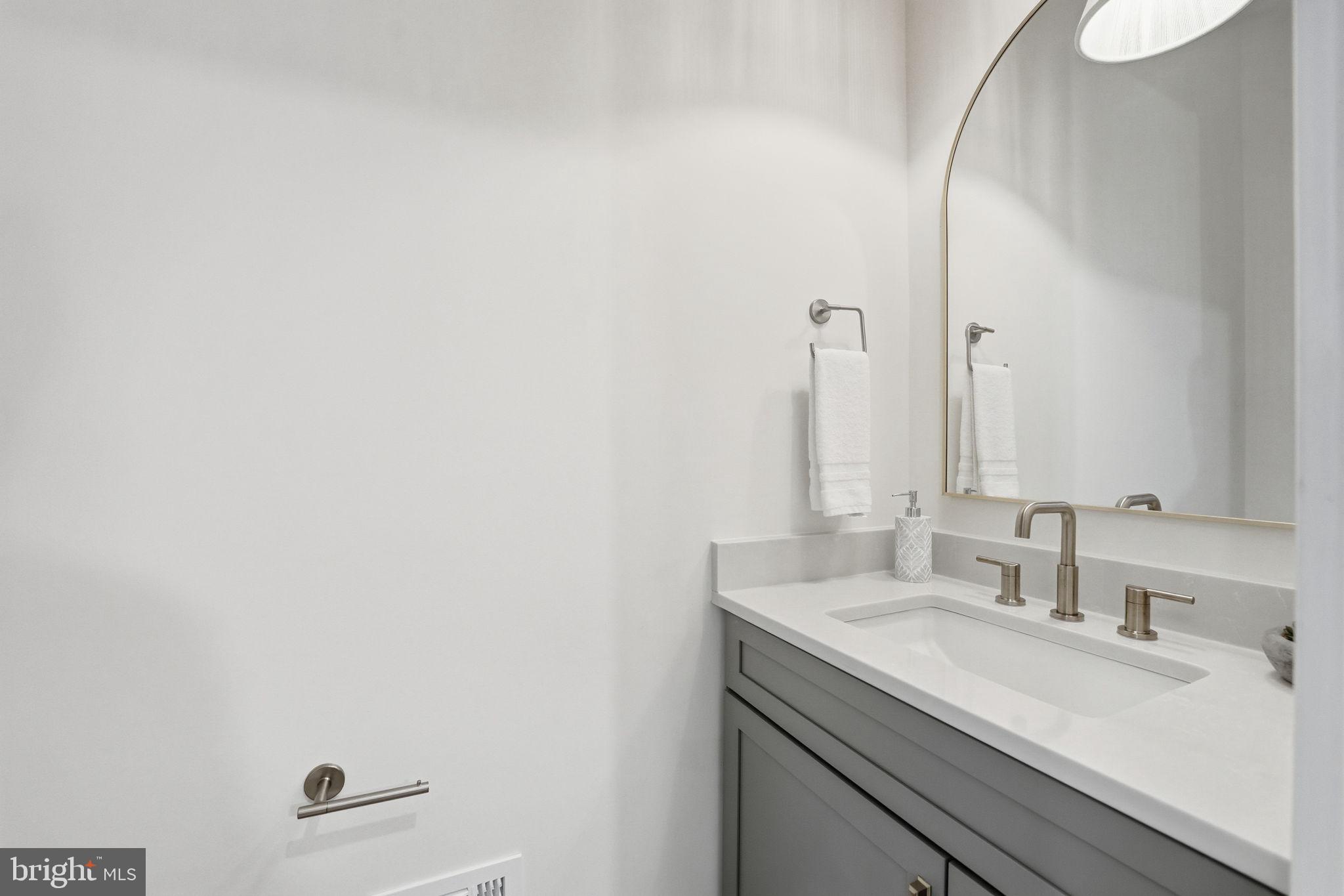 1945 Leonard Road Falls Church, VA 22043 - Photo 16 of 95