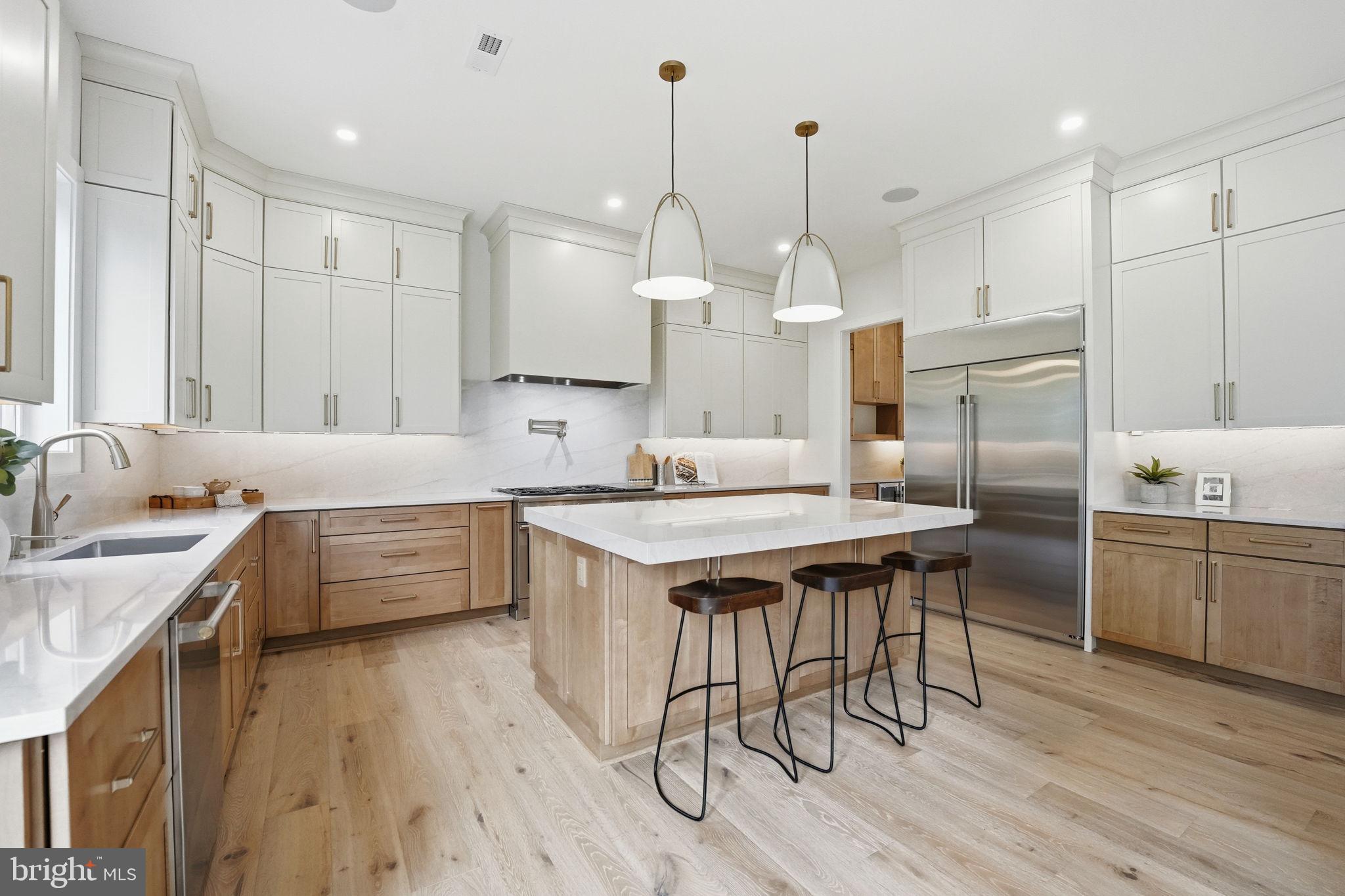 1945 Leonard Road Falls Church, VA 22043 - Photo 21 of 95