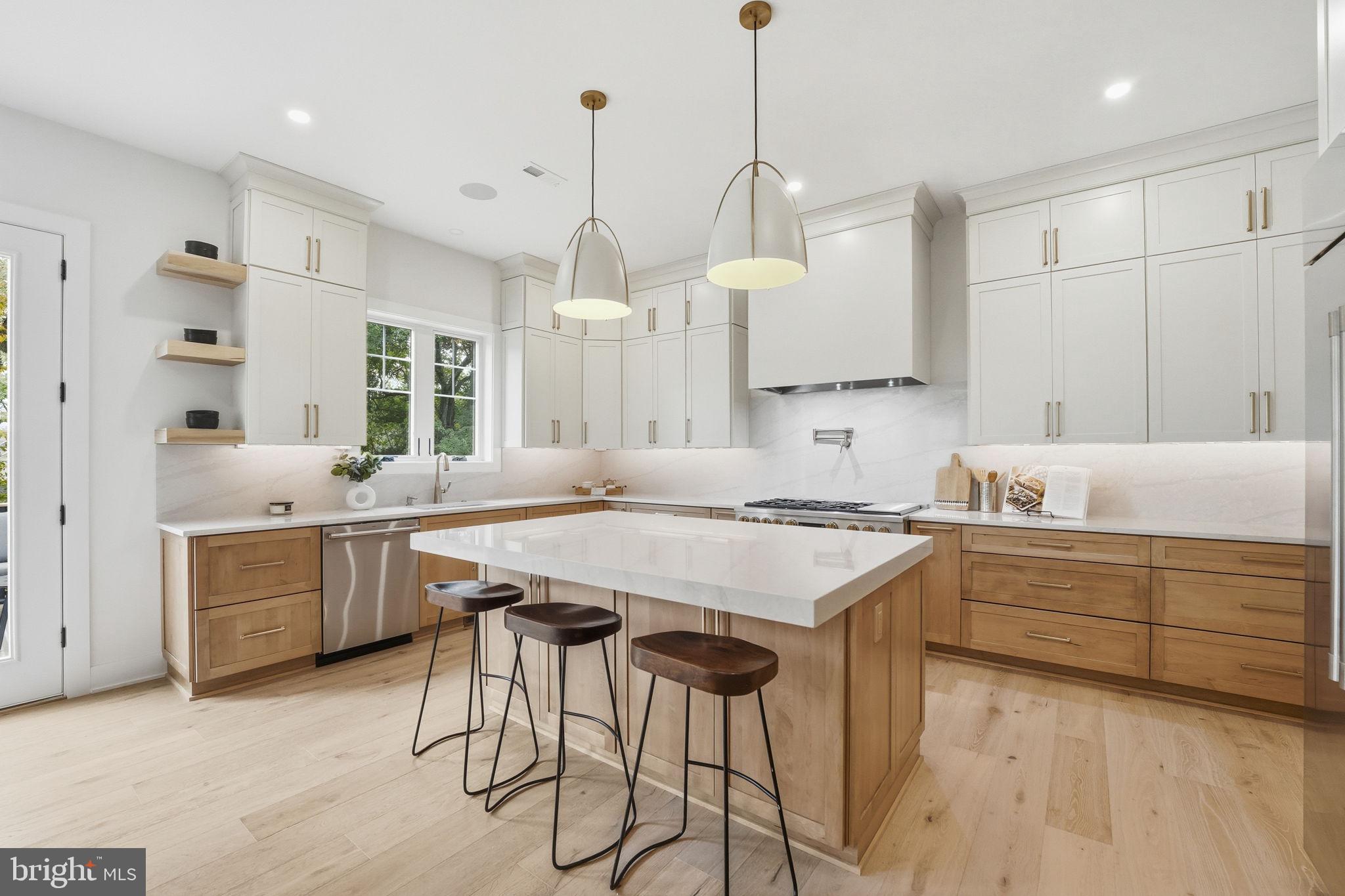 1945 Leonard Road Falls Church, VA 22043 - Photo 22 of 95