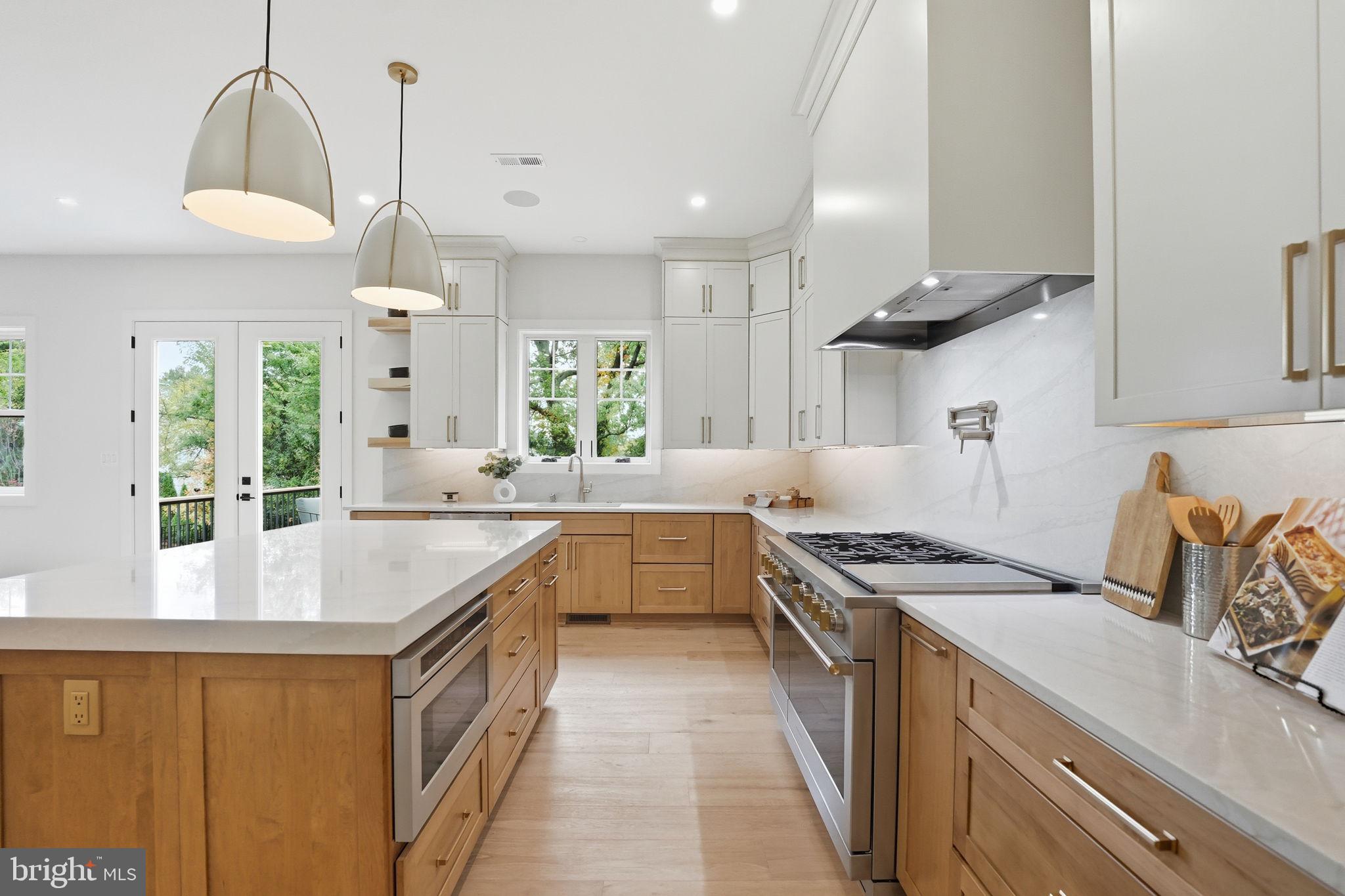 1945 Leonard Road Falls Church, VA 22043 - Photo 25 of 95