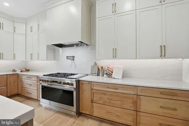 $2,195,000 | 1945 Leonard Road, Falls Church, VA 22043