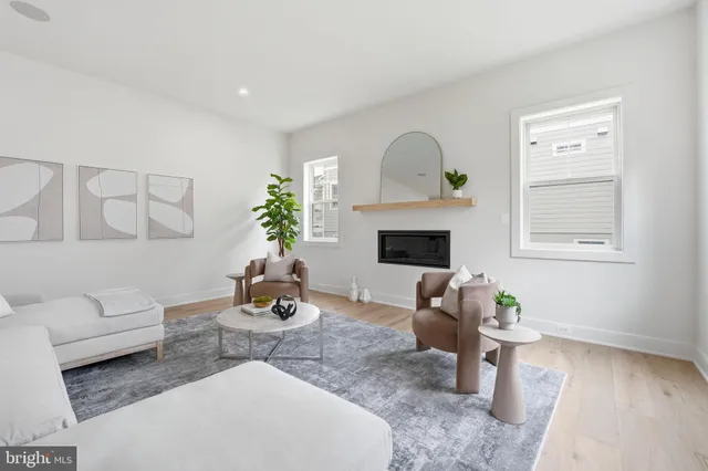 $2,195,000 | 1945 Leonard Road, Falls Church, VA 22043