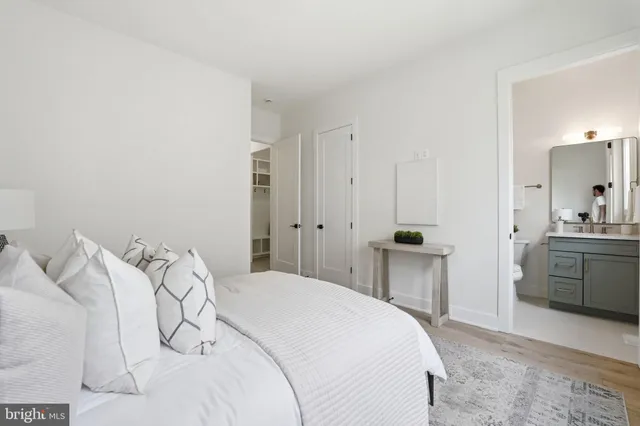 $2,195,000 | 1945 Leonard Road, Falls Church, VA 22043