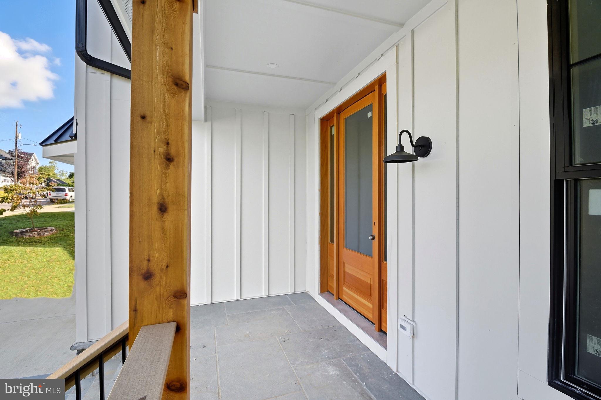 1945 Leonard Road Falls Church, VA 22043 - Photo 4 of 95