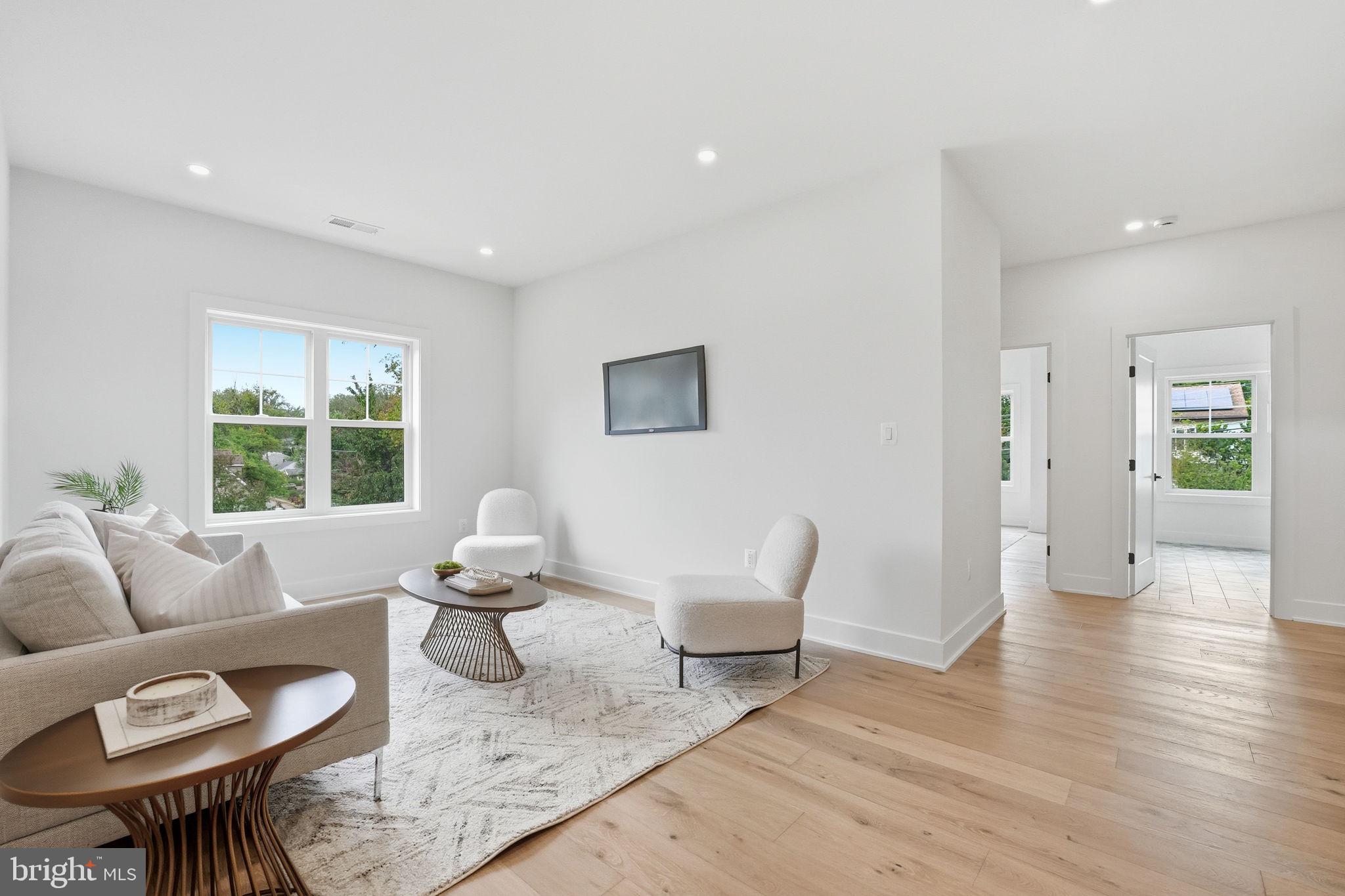 1945 Leonard Road Falls Church, VA 22043 - Photo 45 of 95